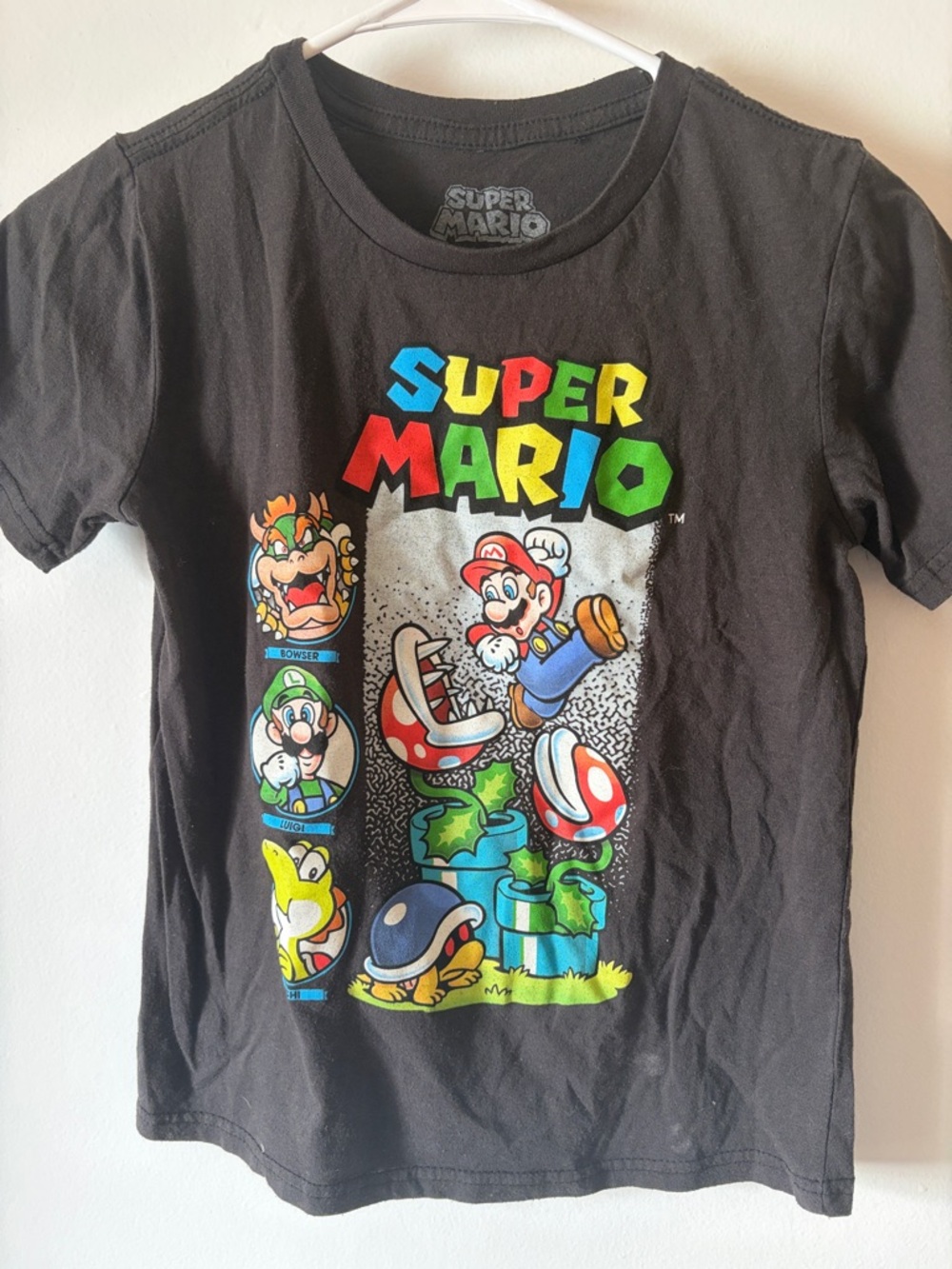 Super Mario Black Short-Sleeve Graphic Tee